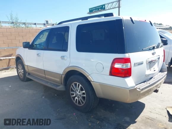 ✅ 2012 Ford Expedition XLT • VIN: 1FMJU1H5XCEF58911 • Lot: 41966461. Listed on IAAI with 167,643 mi. Free auction sales archive from the USA and detailed vehicle history report at DreamBid. Image 3.