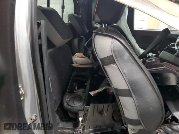 ✅ 2019 Toyota Tacoma SR • VIN: 5TFSX5EN5KX066804 • Lot: 87325724. Wystawiony na Copart z przebiegiem 109 513 mil. Bezpłatny archiwum sprzedaży aukcyjnych z USA i szczegółowy raport historii pojazdu na DreamBid. Zdjęcie 10.