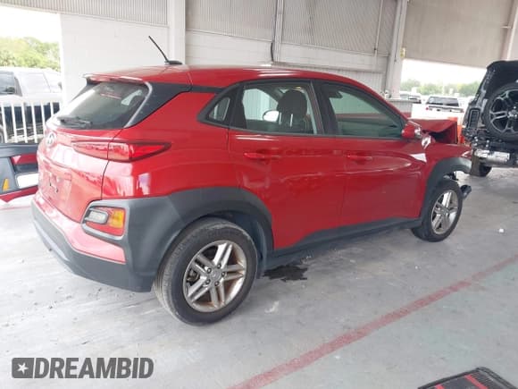 ✅ 2021 Hyundai Kona SE • VIN: KM8K12AA7MU642573 • Лот: 43418599. Опубликован ранее на IAAI с пробегом 74 397 миль. Бесплатный доступ к архиву аукционных продаж из США и подробный отчёт об истории автомобиля на DreamBid. Изображение 4.