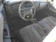 2003 Dodge Dakota Sport z VIN 1D7HL32X63S141658, wystawiony jako Copart lot #85207614 z przebiegiem 147 920 mil mil oraz Czysty tytuł • Clean title. Historia ofert i sprzedaży dostępna na DreamBid. Obrazek 8.