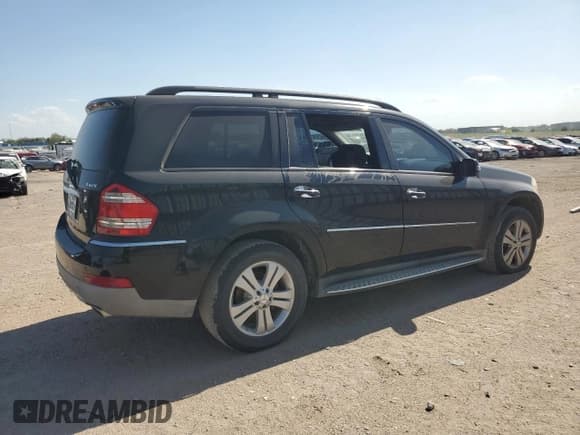 ✅ 2008 Mercedes-Benz GL 320 CDI • VIN: 4JGBF22E98A308491 • Лот: 51607395. Опубликован ранее на Copart с пробегом 248 759 миль. Бесплатный доступ к архиву аукционных продаж из США и подробный отчёт об истории автомобиля на DreamBid. Изображение 3.