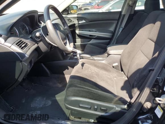 ✅ 2010 Honda Accord EX • VIN: 1HGCP2F74AA095247 • Lot: 84863295. Wystawiony na Copart z przebiegiem 143 178 mil. Bezpłatny archiwum sprzedaży aukcyjnych z USA i szczegółowy raport historii pojazdu na DreamBid. Zdjęcie 7.