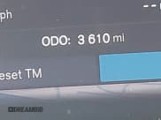 ✅ 2025 Volvo XC40 Core Bright Theme • VIN: YV4L12UJ7S2608174 • Lot: 43155109. Listed on IAAI with 3,610 mi. Free auction sales archive from the USA and detailed vehicle history report at DreamBid. Image 15.