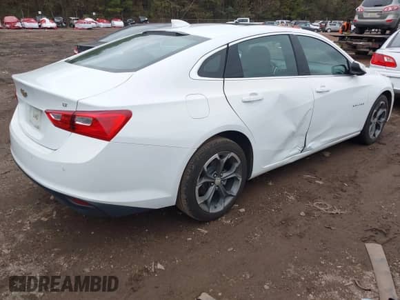 2024 Chevrolet Malibu LT with VIN 1G1ZD5ST8RF114721, listed as a IAAI auction lot 43566796 with 50,199 mi miles and . Bid and sale history available at DreamBid. Image 4.