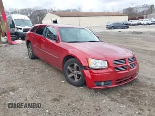 ✅ 2008 Dodge Magnum SXT • VIN: 2D4FV37V98H257778 • Lot: 43780224. Wystawiony na IAAI z przebiegiem 256 804 mil. Bezpłatny archiwum sprzedaży aukcyjnych z USA i szczegółowy raport historii pojazdu na DreamBid. Zdjęcie 1.