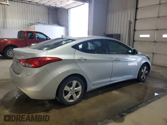 2013 Hyundai Elantra GLS с VIN 5NPDH4AE5DH241668, выставлен на аукционе Copart как лот 80609145 с пробегом 138 129 миль миль и Списание • Salvage title. История ставок и продаж доступна на DreamBid. Изображение 3.