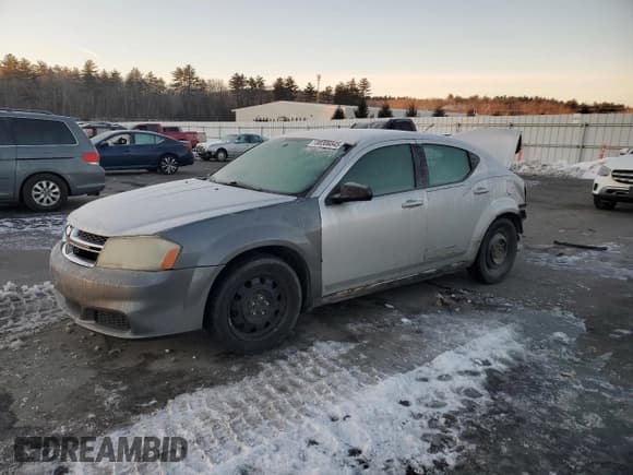 ✅ 2012 Dodge Avenger SE • VIN: 1C3CDZAB6CN272747 • Lot: 88306845. Listed on Copart with 208,626 mi. Free auction sales archive from the USA and detailed vehicle history report at DreamBid. Image 1.