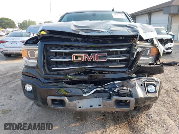 ✅ 2015 GMC Sierra 1500 SLT • VIN: 3GTU2VEC7FG406907 • Lot: 42921399. Listed on IAAI with 96,075 mi. Free auction sales archive from the USA and detailed vehicle history report at DreamBid. Image 12.