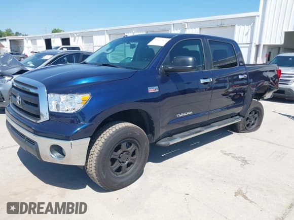 ✅ 2011 Toyota Tundra • VIN: 5TFEY5F17BX103583 • Лот: 42017676. Опубликован ранее на IAAI с пробегом 158 466 миль. Бесплатный доступ к архиву аукционных продаж из США и подробный отчёт об истории автомобиля на DreamBid. Изображение 2.