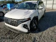 ✅ 2024 Hyundai Tucson SEL • VIN: 5NMJB3DE7RH318779 • Lot: 86654245. Wystawiony na Copart z przebiegiem 26 801 mil. Bezpłatny archiwum sprzedaży aukcyjnych z USA i szczegółowy raport historii pojazdu na DreamBid. Zdjęcie 14.