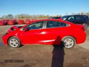 ✅ 2018 Chevrolet Cruze LT • VIN: 1G1BE5SM0J7162574 • Lot: 43492917. Listed on IAAI with 115,431 mi. Free auction sales archive from the USA and detailed vehicle history report at DreamBid. Image 14.
