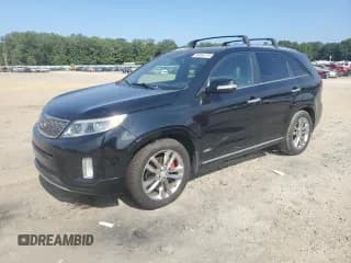 ✅ 2015 Kia Sorento SX Limited • VIN: 5XYKWDA7XFG615149 • Лот: 68464175. Опубликован ранее на Copart с пробегом 145 199 миль. Бесплатный доступ к архиву аукционных продаж из США и подробный отчёт об истории автомобиля на DreamBid. Изображение 1.