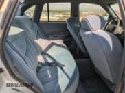 ✅ 1997 Ford Crown Victoria • VIN: 2FALP73W0VX106139 • Лот: 68356905. Опубликован ранее на Copart с пробегом 143 092 миль. Бесплатный доступ к архиву аукционных продаж из США и подробный отчёт об истории автомобиля на DreamBid. Изображение 10.