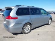 ✅ 2011 Toyota Sienna XLE • VIN: 5TDDK3DC5BS009990 • Lot: 43359014. Listed on IAAI with 207,882 mi. Free auction sales archive from the USA and detailed vehicle history report at DreamBid. Image 4.