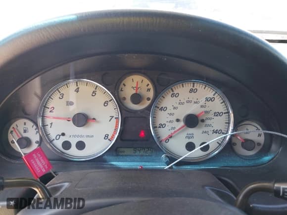 ✅ 2002 Mazda MX-5 Miata Cloth • VIN: JM1NB353X20229356 • Lot: 42342975. Wystawiony na IAAI z przebiegiem 94 729 mil. Bezpłatny archiwum sprzedaży aukcyjnych z USA i szczegółowy raport historii pojazdu na DreamBid. Zdjęcie 7.