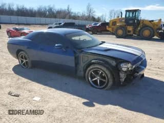 ✅ 2010 Dodge Challenger SE • VIN: 2B3CJ4DV0AH240705 • Lot: 40007034. Wystawiony na Copart z przebiegiem 132 475 mil. Bezpłatny archiwum sprzedaży aukcyjnych z USA i szczegółowy raport historii pojazdu na DreamBid. Zdjęcie 4.
