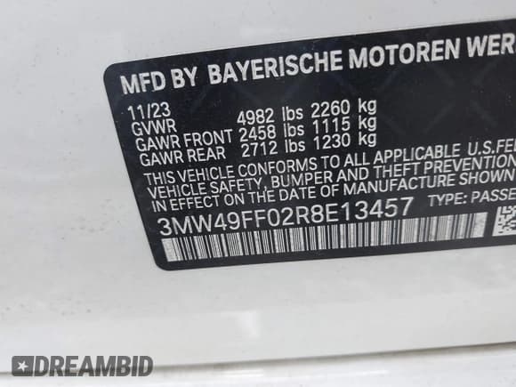 ✅ 2024 BMW 3 Series M340i xDrive • VIN: 3MW49FF02R8E13457 • Lot: 42611678. Wystawiony na IAAI z przebiegiem 11 052 mil. Bezpłatny archiwum sprzedaży aukcyjnych z USA i szczegółowy raport historii pojazdu na DreamBid. Zdjęcie 9.
