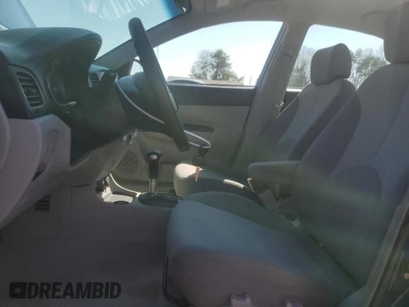 ✅ 2006 Hyundai Accent GLS • VIN: KMHCN46C56U042703 • Лот: 48938265. Опубликован ранее на Copart с пробегом 167 661 миль. Бесплатный доступ к архиву аукционных продаж из США и подробный отчёт об истории автомобиля на DreamBid. Изображение 7.