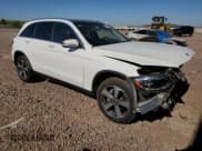 ✅ 2019 Mercedes-Benz GLC 300 • VIN: WDC0G4JB7KV128058 • Lot: 61676715. Wystawiony na Copart z przebiegiem 86 346 mil. Bezpłatny archiwum sprzedaży aukcyjnych z USA i szczegółowy raport historii pojazdu na DreamBid. Zdjęcie 4.