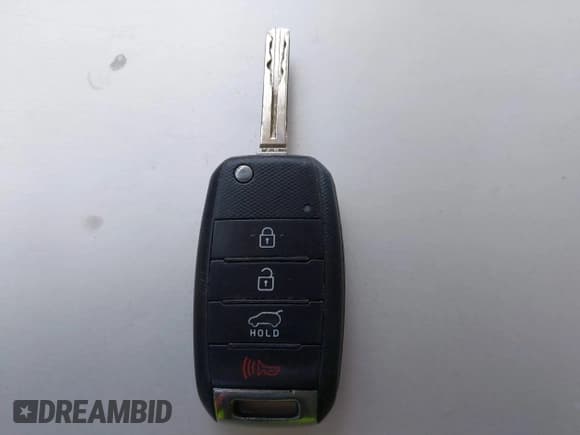 ✅ 2014 Kia Soul • VIN: KNDJN2A23E7110993 • Lot: 42761727. Listed on IAAI with 130,354 mi. Free auction sales archive from the USA and detailed vehicle history report at DreamBid. Image 11.