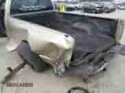 2005 Dodge 1500 SLT z VIN 1D7HA16D15J544255, wystawiony jako IAAI lot #42102314 z przebiegiem 221 854 mil mil oraz . Historia ofert i sprzedaży dostępna na DreamBid. Obrazek 6.