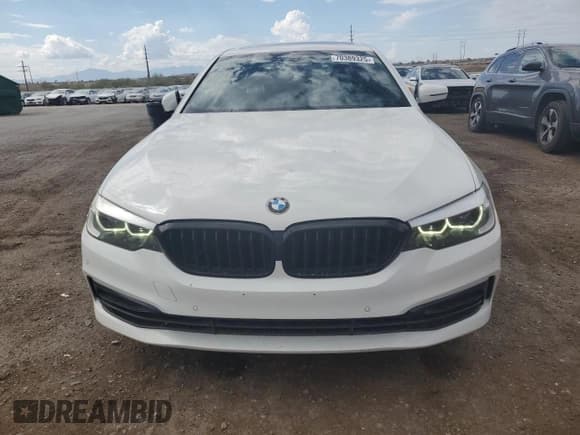 ✅ 2019 BMW 5 Series 530e • VIN: WBAJA9C54KB389680 • Lot: 70389325. Listed on Copart with 64,043 mi. Free auction sales archive from the USA and detailed vehicle history report at DreamBid. Image 5.