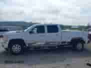 2013 Chevrolet Silverado 2500HD LTZ with VIN 1GC1KYCG7DF151006, listed as a IAAI auction lot 43263484 with 129,989 mi miles and . Bid and sale history available at DreamBid. Image 14.