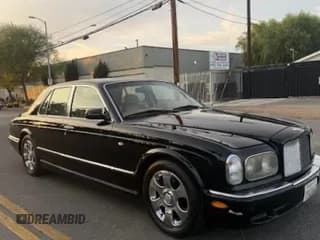 ✅ 2000 Bentley Arnage • VIN: SCBLC31E6YCX04197 • Lot: 92910355. Wystawiony na Copart z przebiegiem 126 339 mil. Bezpłatny archiwum sprzedaży aukcyjnych z USA i szczegółowy raport historii pojazdu na DreamBid. Zdjęcie 3.