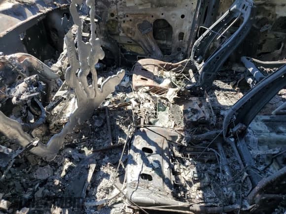 ✅ 2016 Chevrolet Suburban LT • VIN: 1GNSCHKC3GR114786 • Lot: 60515154. Wystawiony na Copart z przebiegiem Nie podano. Bezpłatny archiwum sprzedaży aukcyjnych z USA i szczegółowy raport historii pojazdu na DreamBid. Zdjęcie 7.