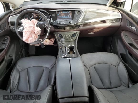 ✅ 2018 Buick Envision Premium • VIN: LRBFX3SX5JD049866 • Лот: 77942913. Опубликован ранее на Copart с пробегом 45 239 миль. Бесплатный доступ к архиву аукционных продаж из США и подробный отчёт об истории автомобиля на DreamBid. Изображение 8.