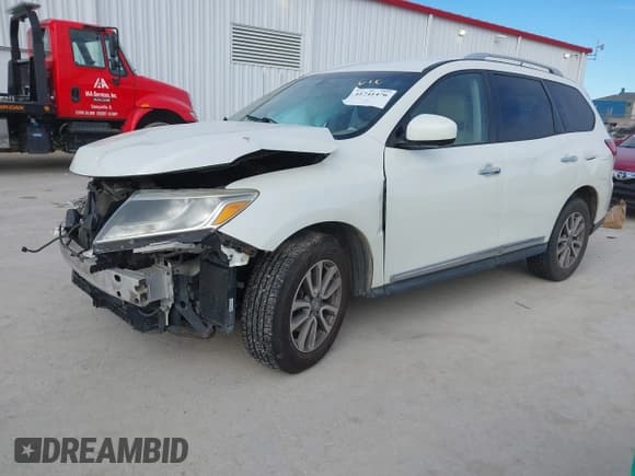 ✅ 2015 Nissan Pathfinder Platinum • VIN: 5N1AR2MM0FC630963 • Лот: 41741476. Опубликован ранее на IAAI с пробегом Не указан. Бесплатный доступ к архиву аукционных продаж из США и подробный отчёт об истории автомобиля на DreamBid. Изображение 18.