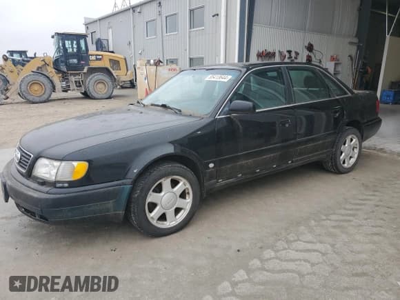 ✅ 1995 Audi S6 • VIN: WAUKA84A3SN121387 • Lot: 85413644. Listed on Copart with 112,938 mi. Free auction sales archive from the USA and detailed vehicle history report at DreamBid. Image 1.