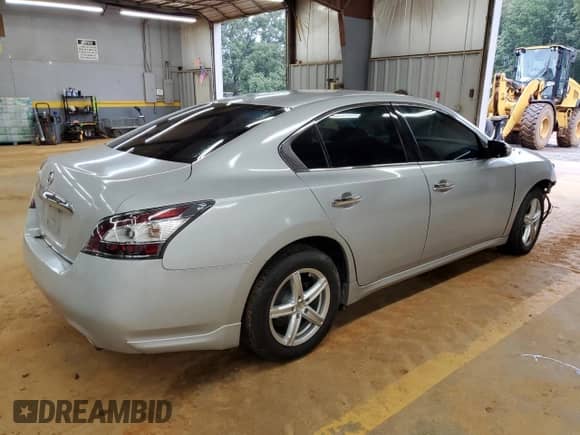 2012 Nissan Maxima S z VIN 1N4AA5AP3CC815490, wystawiony jako Copart lot #81919455 z przebiegiem 173 447 mil mil oraz Szkoda całkowita • Salvage title. Historia ofert i sprzedaży dostępna na DreamBid. Obrazek 3.