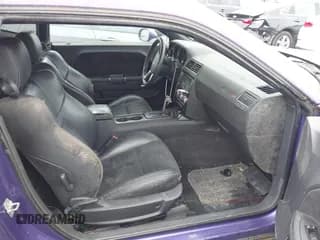 ✅ 2010 Dodge Challenger SRT-8 • VIN: 2B3CJ7DW4AH173164 • Лот: 43572440. Опубликован ранее на IAAI с пробегом 206 803 миль. Бесплатный доступ к архиву аукционных продаж из США и подробный отчёт об истории автомобиля на DreamBid. Изображение 5.