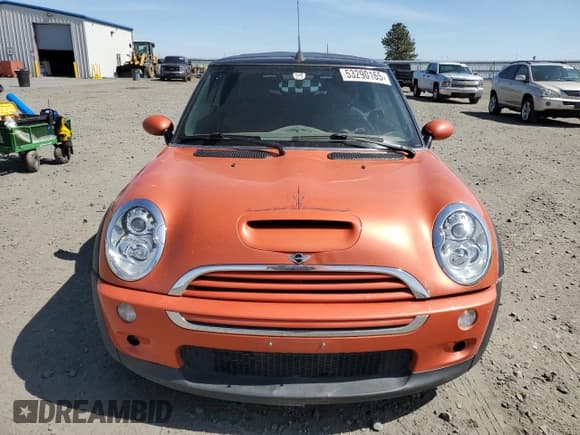 ✅ 2005 MINI Convertible S • VIN: WMWRH33485TF81057 • Lot: 53290165. Listed on Copart with 95,123 mi. Free auction sales archive from the USA and detailed vehicle history report at DreamBid. Image 5.