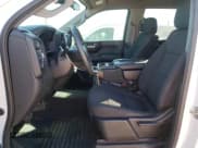 ✅ 2021 Chevrolet Silverado 1500 Custom • VIN: 3GCPYBEK4MG462463 • Lot: 75631474. Wystawiony na Copart z przebiegiem 45 932 mil. Bezpłatny archiwum sprzedaży aukcyjnych z USA i szczegółowy raport historii pojazdu na DreamBid. Zdjęcie 7.