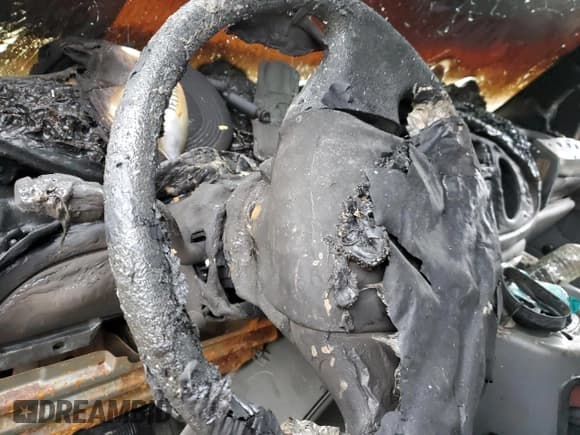 ✅ 2005 Ford Econoline Cargo • VIN: 1FTNE24W05HA67241 • Lot: 85980654. Listed on Copart with Not provided. Free auction sales archive from the USA and detailed vehicle history report at DreamBid. Image 9.