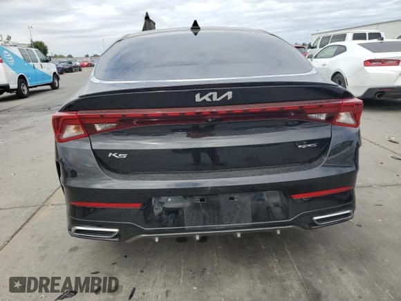 ✅ 2022 Kia K5 GT-Line • VIN: 5XXG64J29NG090193 • Lot: 81907145. Wystawiony na Copart z przebiegiem 46 372 mil. Bezpłatny archiwum sprzedaży aukcyjnych z USA i szczegółowy raport historii pojazdu na DreamBid. Zdjęcie 6.