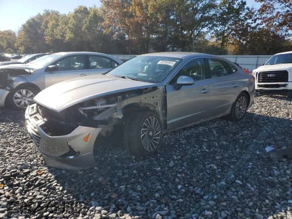 2021 Hyundai Sonata SEL with VIN KMHL34JJ5MA017746, listed as a Copart auction lot 82598885 with 46,443 mi miles and Salvage title. Bid and sale history available at DreamBid. Image 1.