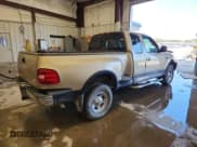 ✅ 1999 Ford F-150 XL • VIN: 1FTRX08W1XKA32224 • Lot: 71738115. Wystawiony na Copart z przebiegiem 272 309 mil. Bezpłatny archiwum sprzedaży aukcyjnych z USA i szczegółowy raport historii pojazdu na DreamBid. Zdjęcie 3.