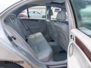✅ 2002 Mercedes-Benz C 230/260/280/320 • VIN: WDBRF61J42F280245 • Lot: 42522610. Wystawiony na IAAI z przebiegiem 85 604 mil. Bezpłatny archiwum sprzedaży aukcyjnych z USA i szczegółowy raport historii pojazdu na DreamBid. Zdjęcie 8.