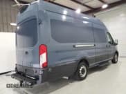 ✅ 2020 Ford Transit Cargo • VIN: 1FTBR3X83LKA72573 • Лот: 84750105. Опубликован ранее на Copart с пробегом 121 135 миль. Бесплатный доступ к архиву аукционных продаж из США и подробный отчёт об истории автомобиля на DreamBid. Изображение 3.