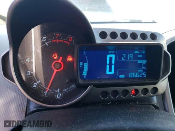 2013 Chevrolet Sonic LT с VIN 1G1JD6SH1D4213156, выставлен на аукционе Copart как лот 43438135 с пробегом 86 625 миль миль и Списание • Salvage title. История ставок и продаж доступна на DreamBid. Изображение 9.