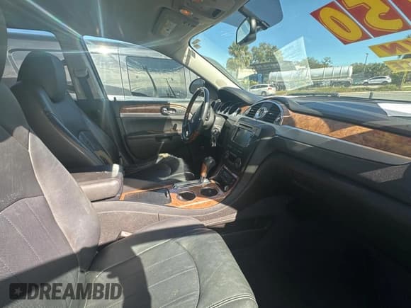 ✅ 2011 Buick Enclave CXL-1 • VIN: 5GAKRBED8BJ339609 • Лот: 88143515. Опубликован ранее на Copart с пробегом 157 198 миль. Бесплатный доступ к архиву аукционных продаж из США и подробный отчёт об истории автомобиля на DreamBid. Изображение 5.