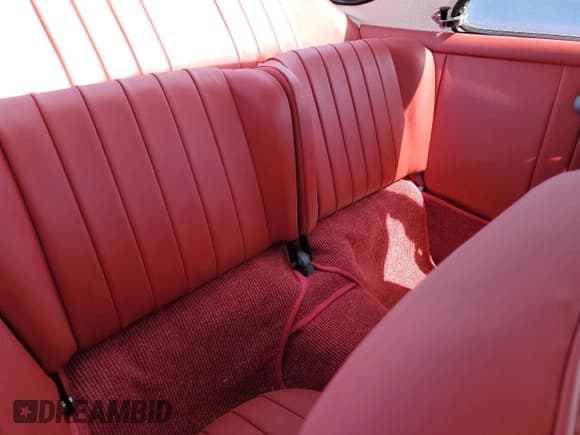 ✅ 1962 Porsche 356 • VIN: 210534 • Lot: 75383754. Wystawiony na Copart z przebiegiem 77 903 mil. Bezpłatny archiwum sprzedaży aukcyjnych z USA i szczegółowy raport historii pojazdu na DreamBid. Zdjęcie 10.