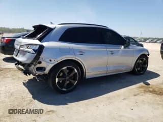 ✅ 2019 Audi SQ5 Prestige • VIN: WA1C4AFY5K2082622 • Лот: 48121033. Опубликован ранее на Copart с пробегом 30 089 миль. Бесплатный доступ к архиву аукционных продаж из США и подробный отчёт об истории автомобиля на DreamBid. Изображение 3.