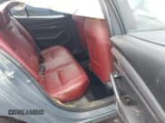 ✅ 2023 Mazda 3 S Carbon Edition • VIN: 3MZBPBCM4PM360102 • Лот: 42470237. Опубликован ранее на IAAI с пробегом Не указан. Бесплатный доступ к архиву аукционных продаж из США и подробный отчёт об истории автомобиля на DreamBid. Изображение 8.