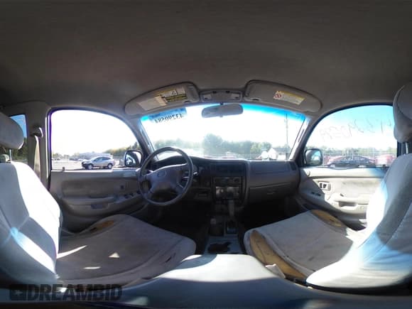 ✅ 2002 Toyota Tacoma • VIN: 5TEWN72N62Z896627 • Лот: 43290584. Опубликован ранее на IAAI с пробегом 367 598 миль. Бесплатный доступ к архиву аукционных продаж из США и подробный отчёт об истории автомобиля на DreamBid. Изображение 18.