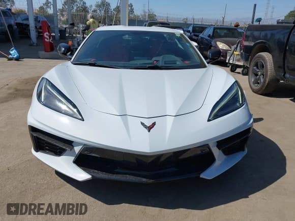 ✅ 2023 Chevrolet Corvette 2LT • VIN: 1G1YB2D4XP5140679 • Lot: 42549129. Listed on IAAI with 25,665 mi. Free auction sales archive from the USA and detailed vehicle history report at DreamBid. Image 12.