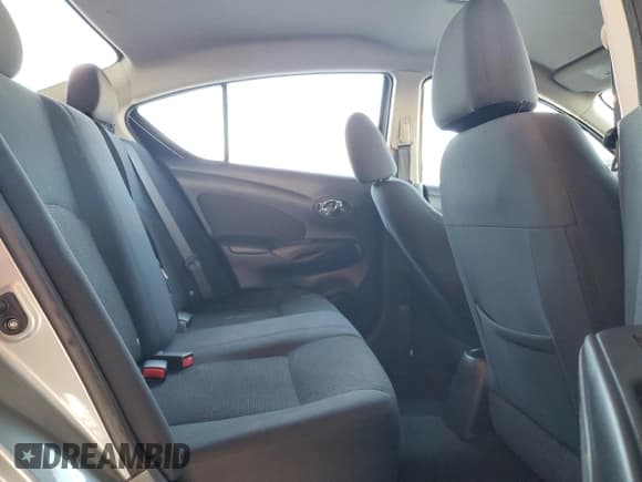 ✅ 2013 Nissan Versa SV • VIN: 3N1CN7AP5DL887965 • Lot: 90440145. Wystawiony na Copart z przebiegiem 118 082 mil. Bezpłatny archiwum sprzedaży aukcyjnych z USA i szczegółowy raport historii pojazdu na DreamBid. Zdjęcie 10.